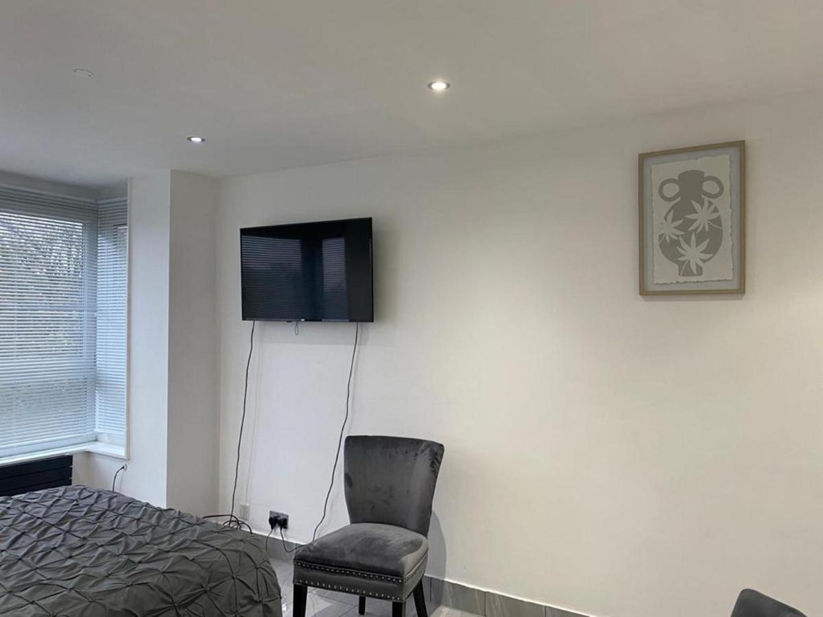 Luxurious 2-Bed Apartment In Woolwich لندن المظهر الخارجي الصورة