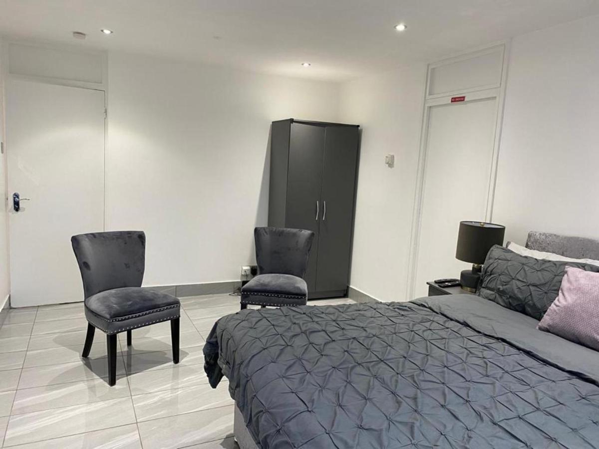 Luxurious 2-Bed Apartment In Woolwich لندن المظهر الخارجي الصورة